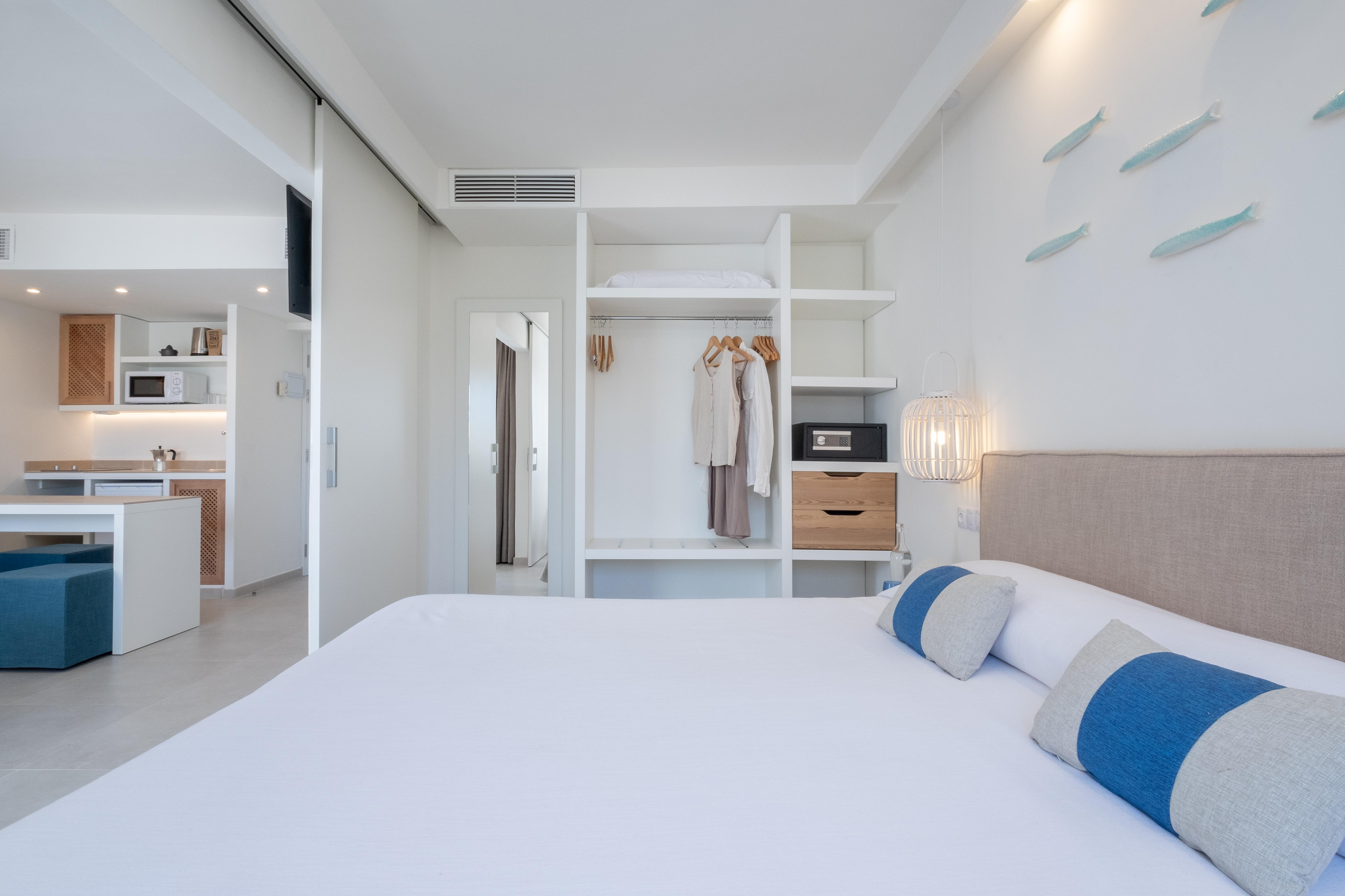 Fergus Style Carema Beach Cala' en Bosch Bagian luar foto