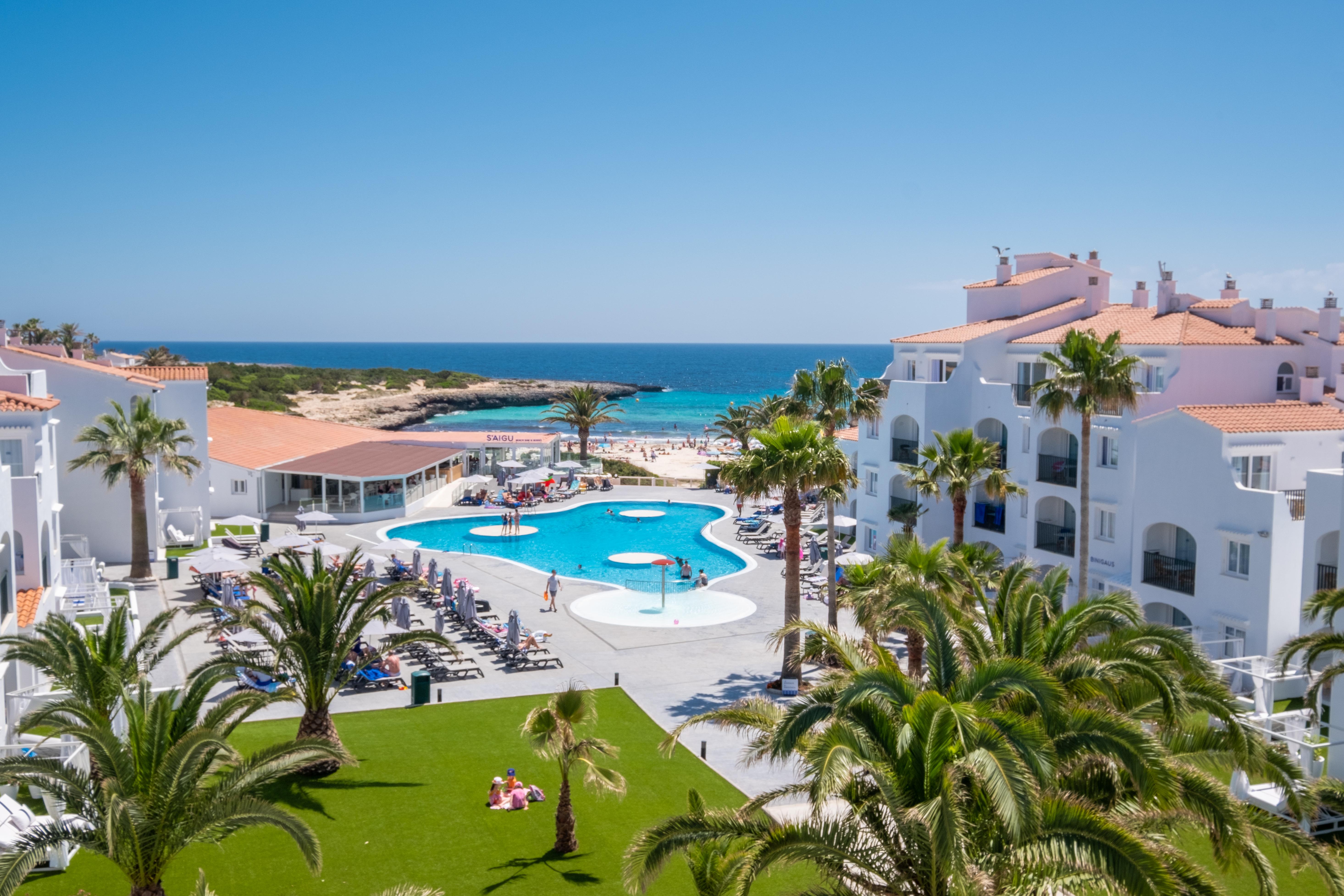 Fergus Style Carema Beach Cala' en Bosch Bagian luar foto
